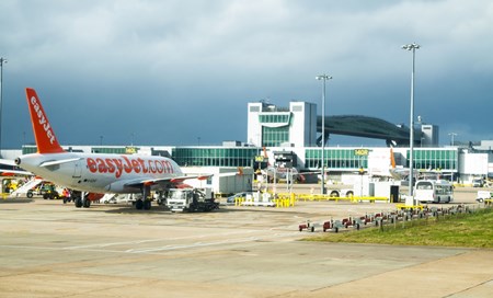 Gatwick Airport - All Information on Gatwick Airport (LGW)
